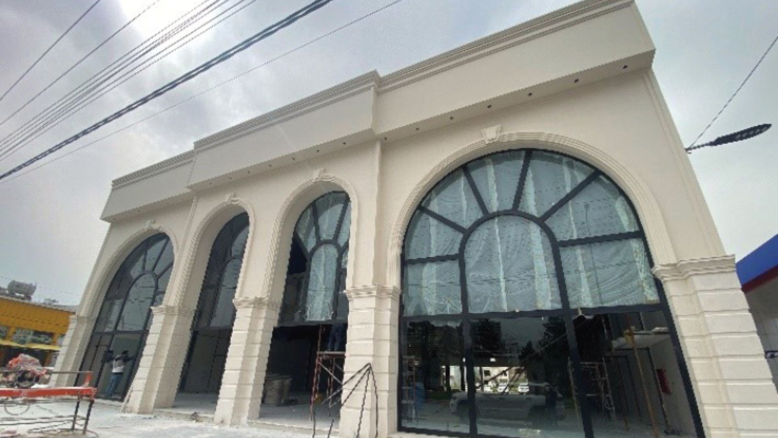 Commercial Building — Steel Structure — 1